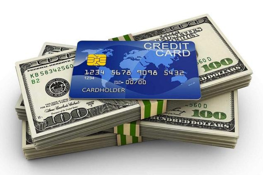 Lợi ích của việc rút tiền thẻ tín dụng